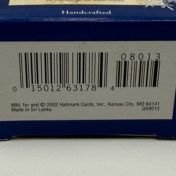 Hallmark 2002 Mary’s Angels Willow #15 Ornament by Robert Chad Peace Love Joy - Picture 4 of 4